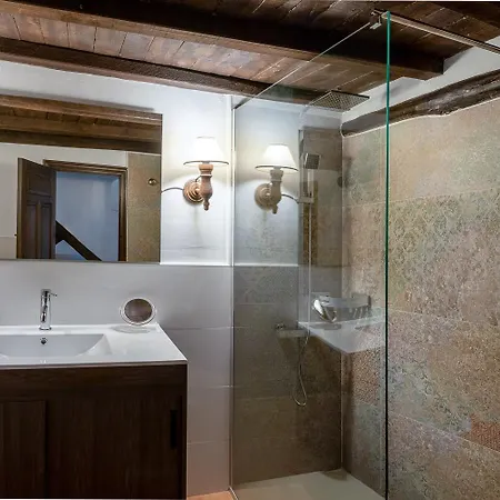 Country house Casa Rural La Grande Casas del Castanar